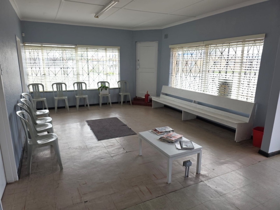 Commercial Property for Sale in Ravensmead Western Cape